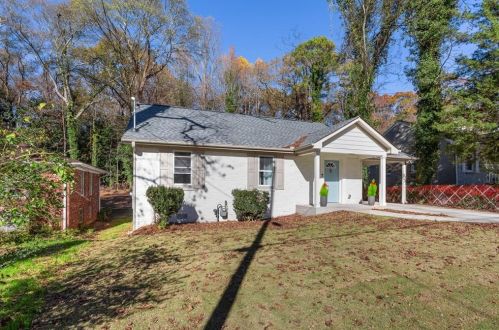 1649 Derry Ave, Atlanta GA  30310-1501 exterior