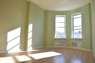 771 55th St, Brooklyn NY  11220-3210 exterior