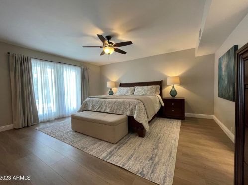 11436 27th St, Phoenix AZ 85028-1802 exterior