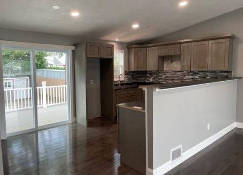 50 Batcheller Ave, Providence RI  02904-1509 exterior