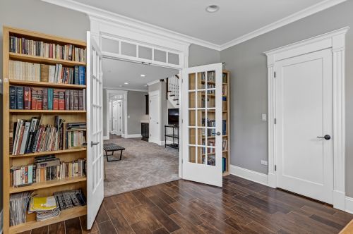 3800 Paulina St, Chicago IL 60609-2057 exterior