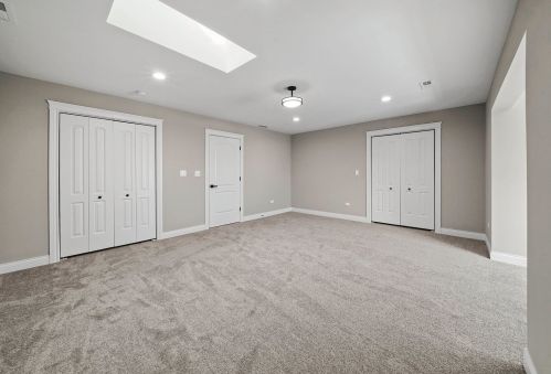 7920 Crandon Ave, Chicago IL 60617-1147 exterior