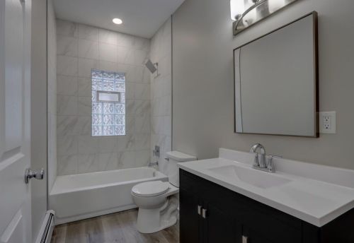 1517 Greenfield Ave, Milwaukee WI 53204-2617 exterior