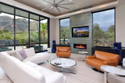 4911 Mission Hill Dr, Tucson AZ  85718-2607 exterior