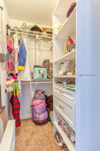 2880 Woodbridge Est Dr, Saint Louis MO 63129-5723 exterior