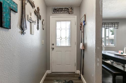 545 Quincy Rd, Turlock CA  95380-4329 exterior