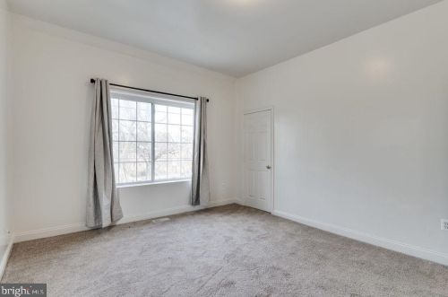 349 Parkland Pl, Washington DC 20032-1664 exterior