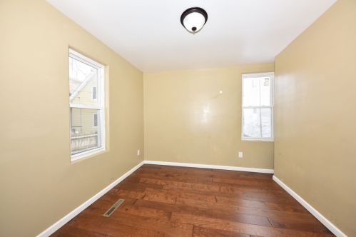 1761 Pearl St, Milwaukee WI 53204-3165 exterior