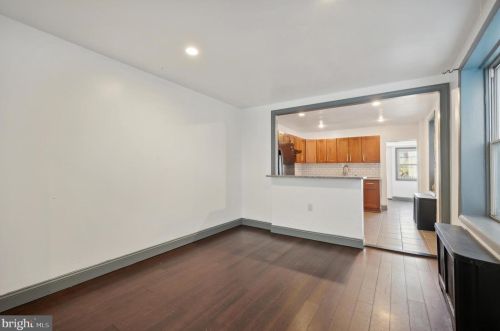 1250 29 St, Philadelphia PA 19132-3410 exterior