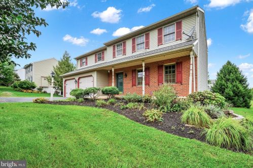 1739 Conard Rd, Lancaster, PA 17602-1371