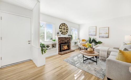 471 Coakley Dr, San Jose, CA 95117-1519