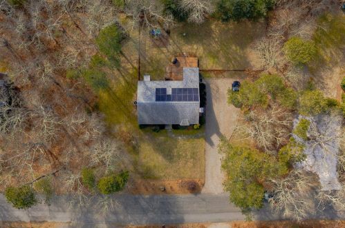 250 Candlewood Dr, Eastham MA 02642-2288 exterior