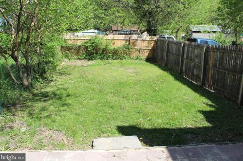 70 Warren St, Pottstown PA 19464-4336 exterior