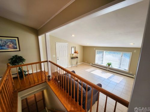 2919 Woodbridge Ave, Edison NJ 08837-3308 exterior