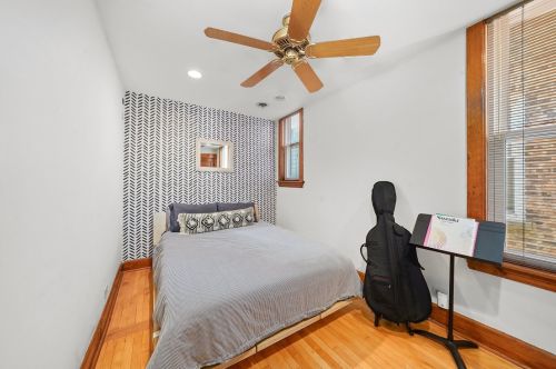 2321 Walton St, Chicago IL 60622-4817 exterior