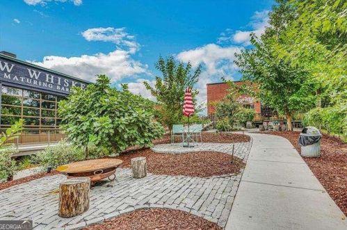 1437 Kenilworth Dr, Atlanta GA 30310-3943 exterior