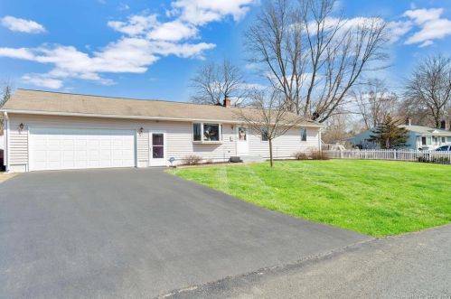 26 Spring Garden Rd, Enfield, CT 06082-3018