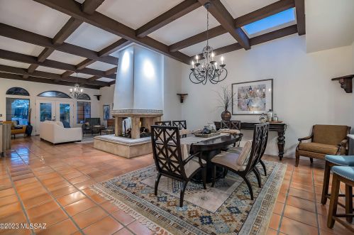 6730 Chapultapec Cir, Tucson AZ  85750-1001 exterior