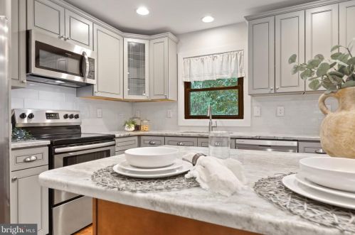 2106 Buell Dr, Fallston MD exterior