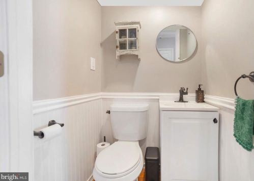 2417 Camac St, Philadelphia PA 19148-3510 exterior