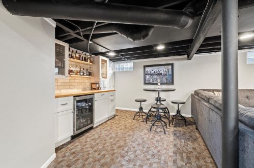 2531 80, Milwaukee WI 53213-1008 exterior