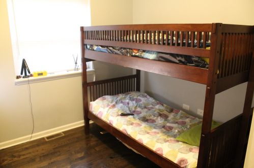 7326 Champlain Ave, Chicago IL 60619-1829 exterior