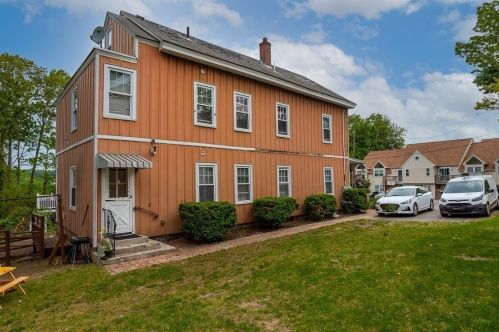 4 Lebanon St, Worcester, MA 01603-1300