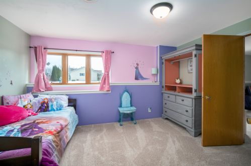 4144 Ray St, Manitowoc WI 54220-4729 exterior