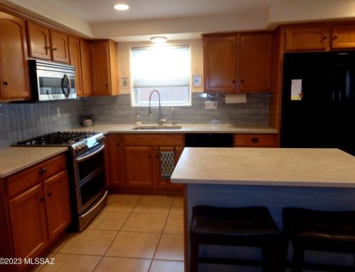 6790 3rd St, Tucson AZ  85710-1244 exterior