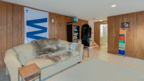 3935 Greenleaf Ave, Chicago IL 60626-2882 exterior