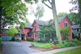 523 Dunlap St, Northville, MI 48167-1408