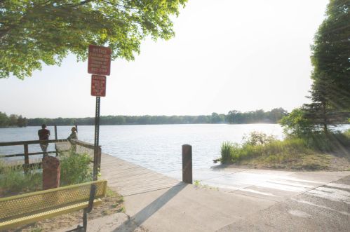 821 Kalamazoo St, Paw Paw MI 49079-1106 exterior