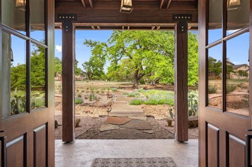 17117 Flagler Dr, Austin TX 78738-7610 exterior