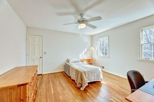 5116 Meadowlake Dr, Atlanta GA 30338-4317 exterior