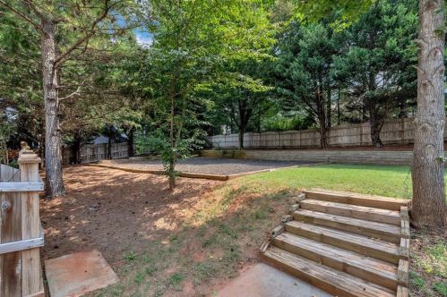 2132 Innsfail Dr, Lithonia GA  30078-2059 exterior