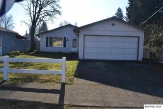 2340 Claude St, Salem, OR 97301-2367