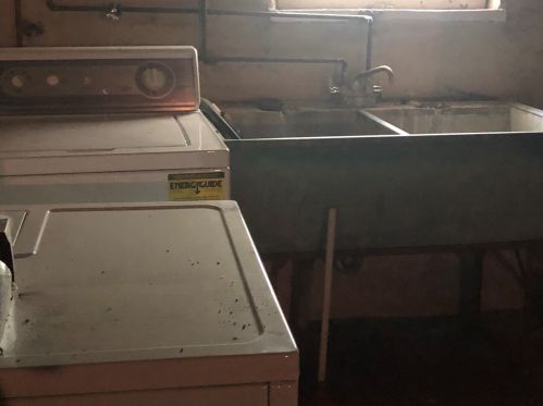 2920 Loomis St, Chicago IL 60827-6418 exterior