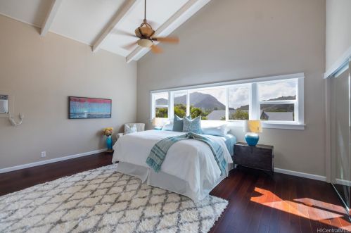 1175 Kaeleku St, Honolulu HI 96825-3007 exterior