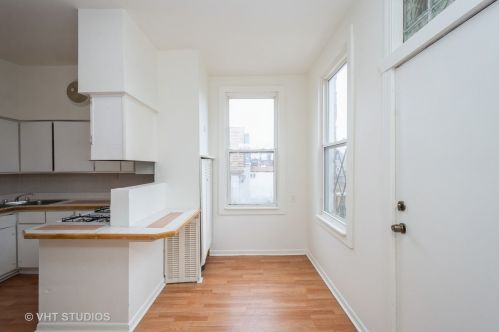 3252 Wabansia Ave, Chicago IL 60647-4937 exterior