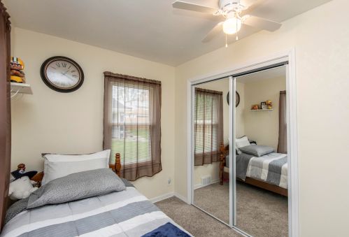 4625 74, Milwaukee WI 53218-4750 exterior