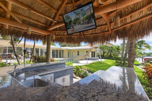 926 38 Ct, Boynton Beach FL 33435-8530 exterior