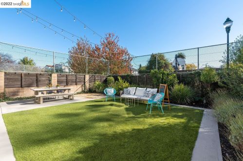 1912 Fairview St, Berkeley CA 94703-2429 exterior