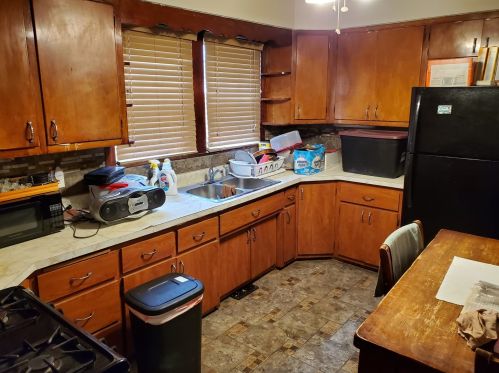 4950 Kinzie St, Chicago, IL 60644-2040