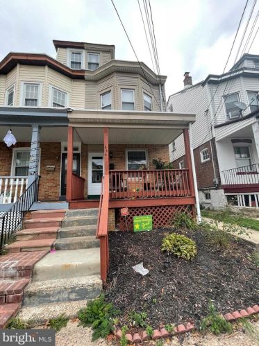 646 Edgewood Ave, Trenton, NJ 08618-5506