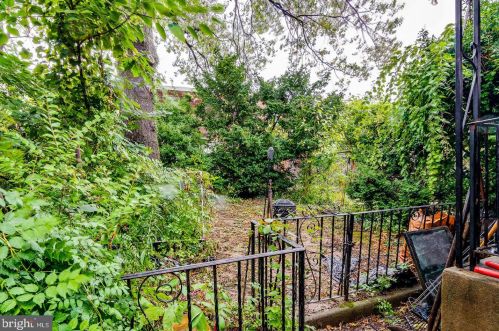 5219 Catharine St, Philadelphia PA 19143-2625 exterior