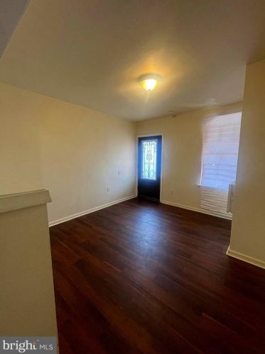 313 52nd St, Philadelphia, PA 19139-1519