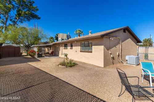 5426 20 St, Tucson AZ 85711-5012 exterior