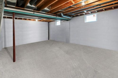 230 Ridge Ave, Pittsburgh PA  15237-6914 exterior