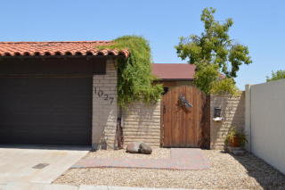 1027 Msn Ln, Phoenix AZ  85028-5324 exterior