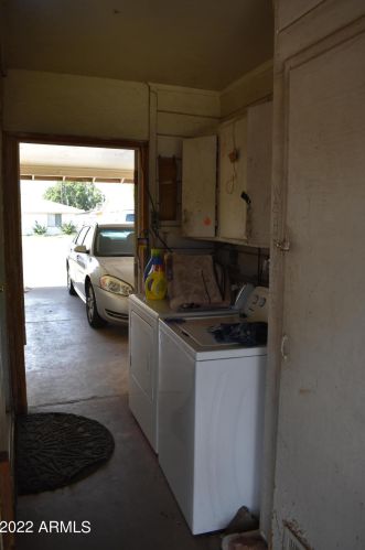 1341 38 Ave, Phoenix AZ 85029-3114 exterior